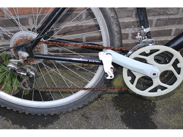 Mountainbike - afbeelding 2 van  3