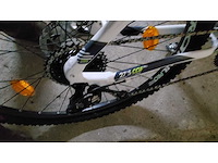Mountainbike - afbeelding 3 van  3