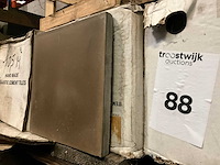 Moutarde beton vloertegel - afbeelding 2 van  3