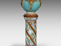 Mouzin-lecat & cie, a polychrome jardinière and stand, nimy - belgium, total h: 119 cm - afbeelding 4 van  9