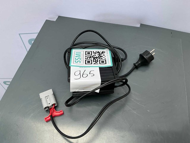 Movexx - oplader - cbhd1 24v %a - batterij - afbeelding 2 van  2