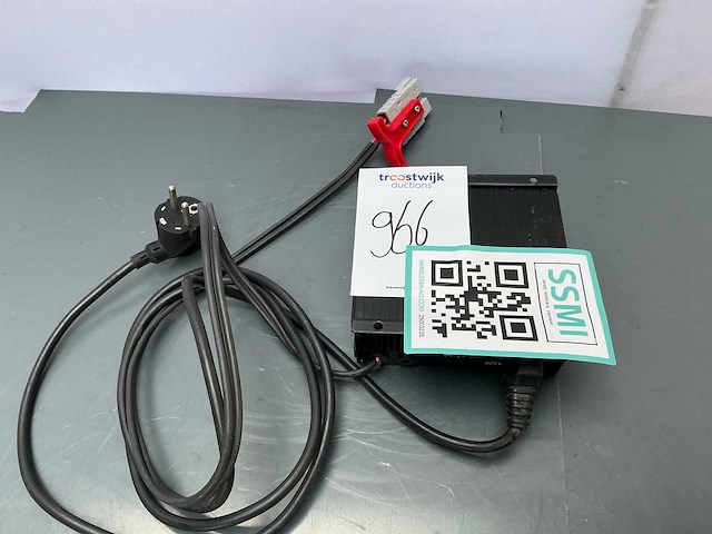 Movexx - oplader - cbhd1 24v %a - batterij - afbeelding 2 van  2