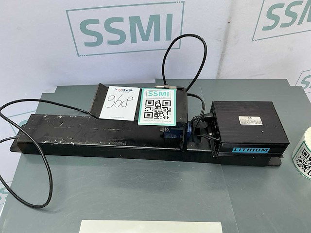 Movexx - oplader - cbhd1 24v %a - batterij - afbeelding 1 van  3