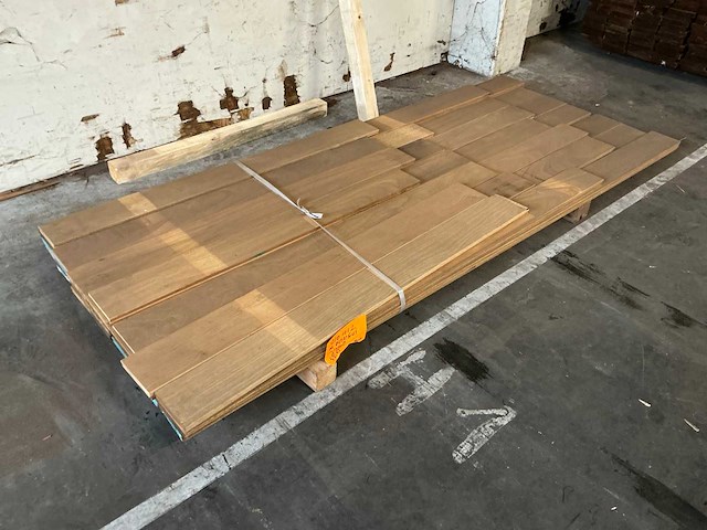 Movingui 21x140 hardhout - afbeelding 1 van  6