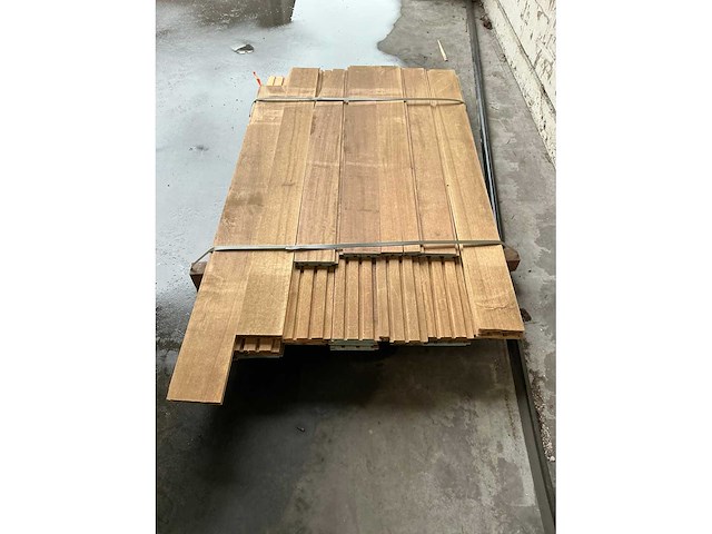 Movingui 21x142 hardhout - afbeelding 4 van  4