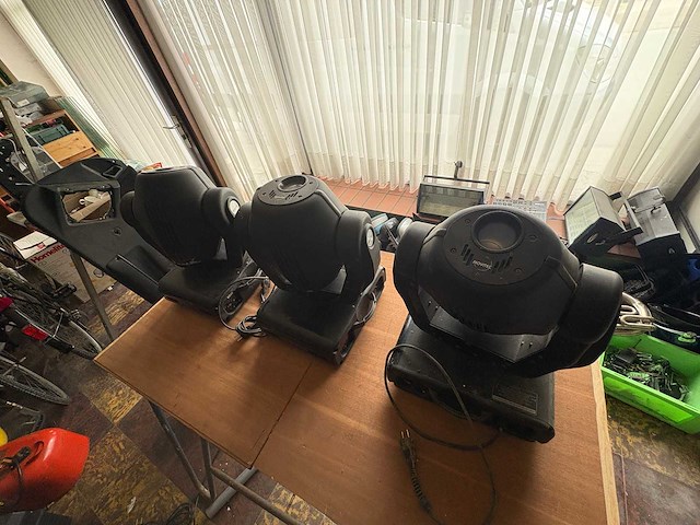 Movitec moving heads - various light equipment (3x) - afbeelding 2 van  9