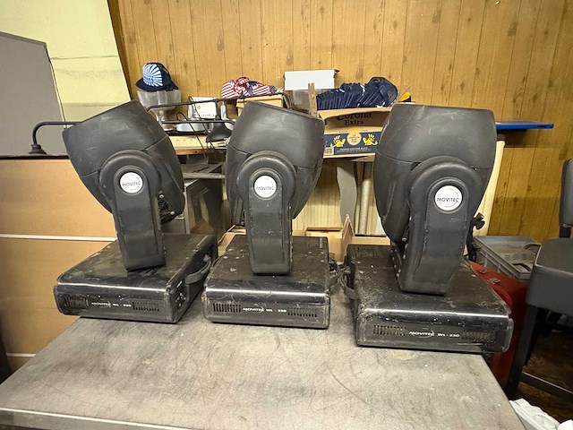 Movitec movinghead - various light equipment (3x) - afbeelding 1 van  7