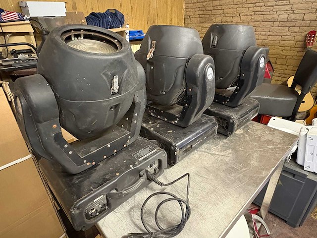 Movitec movinghead - various light equipment (3x) - afbeelding 6 van  7