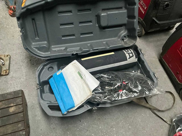 Msa airgo compact beademingsapparaat - afbeelding 2 van  9