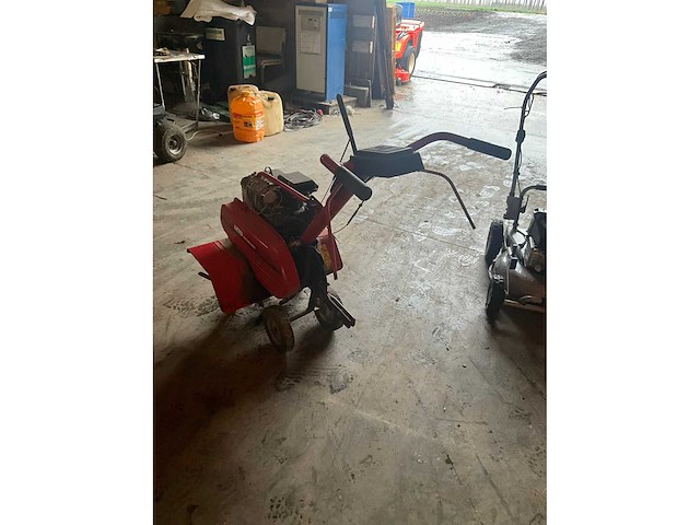 Mtd t/ 390 cultivator/grondfrees - afbeelding 8 van  11