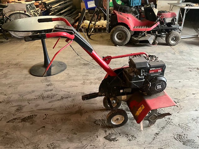 Mtd t/ 390 cultivator/grondfrees - afbeelding 4 van  11