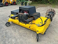 Mts 2001 met benzine motor briggs & stratton onkruidborstel - heftruck