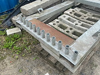 Müba bouwhek transportbok met 30x betonblok - afbeelding 3 van  6