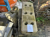 Muba diverse betonnen herasvoeten en hekken - afbeelding 3 van  6