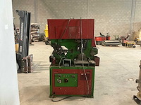 Mubea kblh300 pons- en knipmachine met uithoek - afbeelding 1 van  10