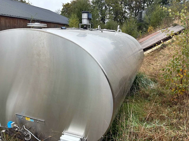 Mueller europa melktank - gekoelde melktank – 4.143 liter - afbeelding 5 van  19