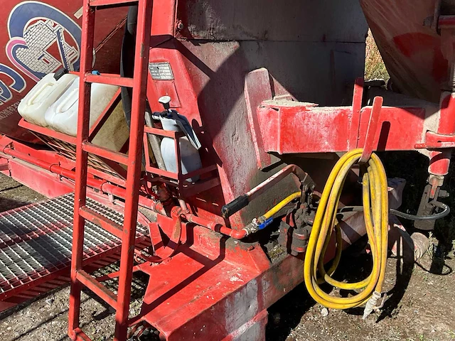 Mulder-boskoop s760f betonmolenwagen - afbeelding 6 van  10