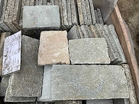 Multi brown limestone natuursteen tuintegels ca. 21,44m2 - afbeelding 1 van  4