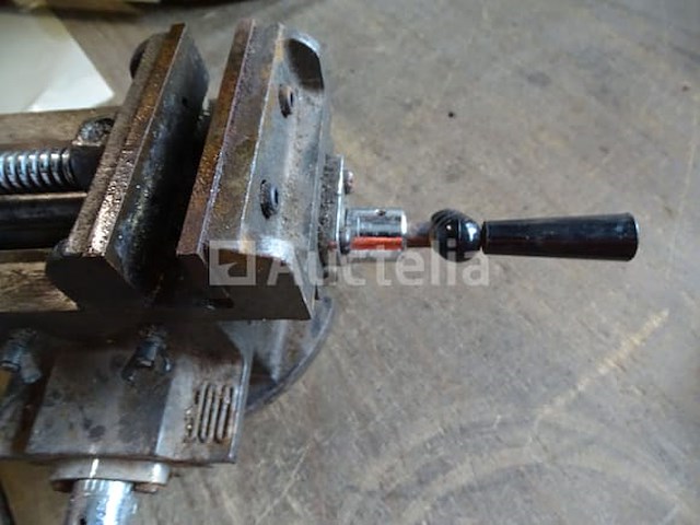 Multi-verstelbare bankschroef - afbeelding 3 van  4