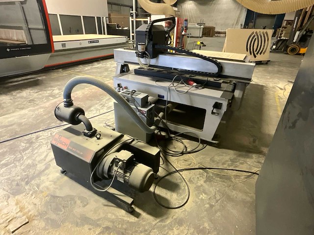 Multicam 1000 industriële cnc-machine / portaalfrees - afbeelding 12 van  16