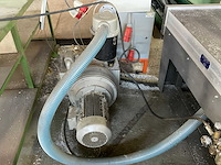 Multicam 1000 series vlakbedfreesmachine - afbeelding 8 van  9