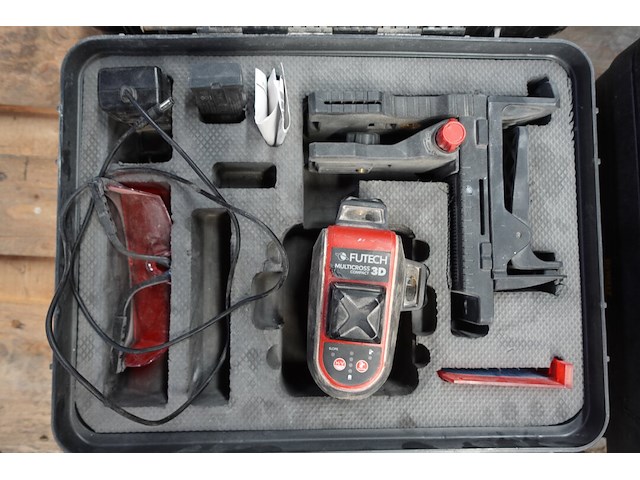 Multicross laser futech - afbeelding 1 van  2