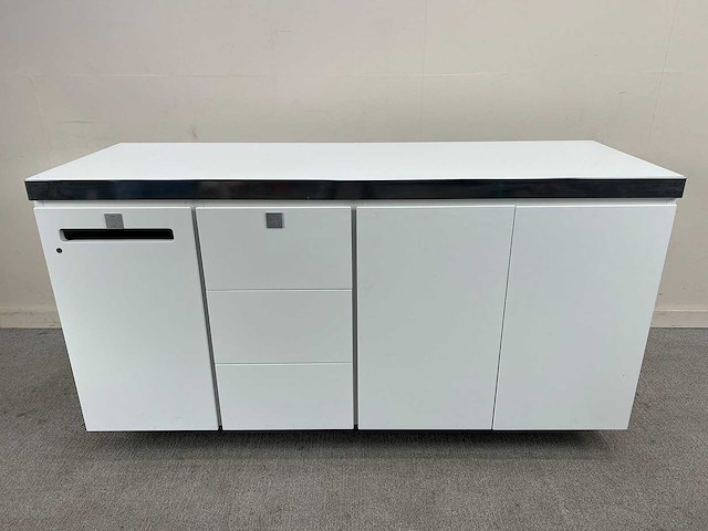 Multifunctioneel - dressoir - afbeelding 1 van  14