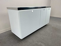 Multifunctioneel dressoir met ingebouwde fisher&paykel frigo - dressoir - afbeelding 8 van  13