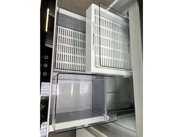 Multifunctioneel dressoir met ingebouwde fisher&paykel frigo - dressoir - afbeelding 12 van  13