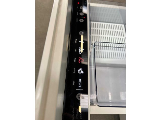 Multifunctioneel dressoir met ingebouwde fisher&paykel frigo - dressoir - afbeelding 2 van  12