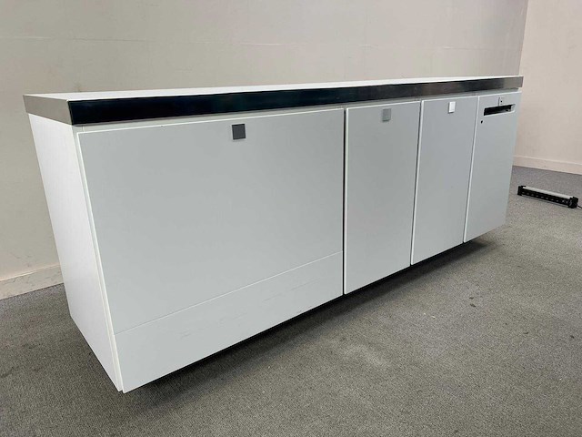 Multifunctioneel dressoir met koel-/vrieslade fisher&paykel - dressoir - afbeelding 3 van  4