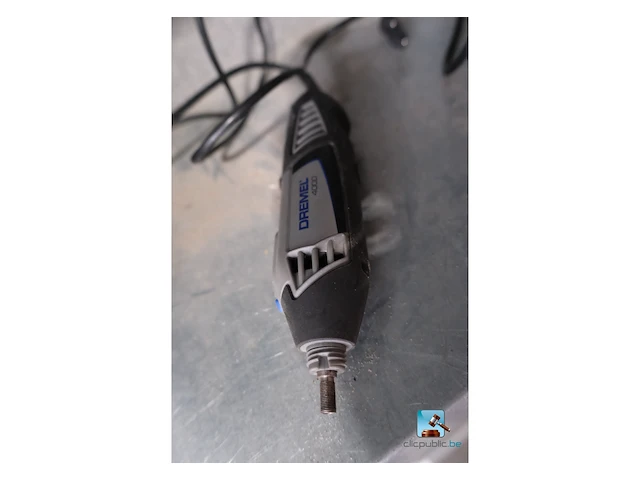 Multifunctioneel roterend gereedschap met accessoires - afbeelding 2 van  4