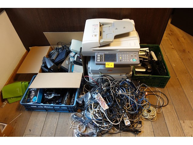 Multifunctionele printer + toebehoren - afbeelding 1 van  7