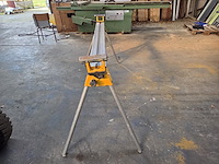 Multifunctionele voet dewalt de7023 - afbeelding 4 van  5