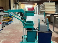 Multifuntionele schoonmaakwagen - afbeelding 1 van  2