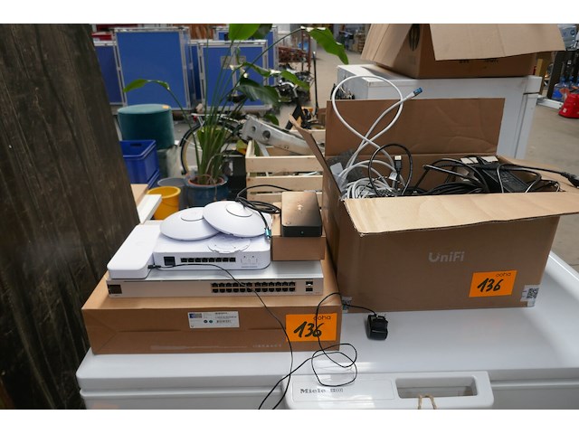 Multimedia deel 3 - afbeelding 1 van  12