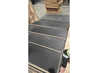 Multiplex korte stroken betonplex. 1220x350x21 - 175st - afbeelding 2 van  3