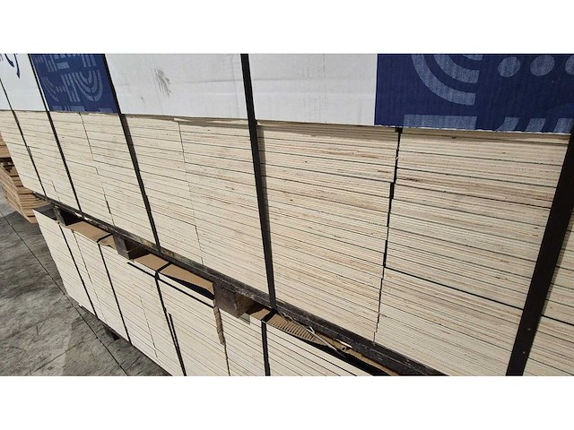 Multiplex korte stroken betonplex 350x1220x21 - 304 st + 15st divers - afbeelding 4 van  6