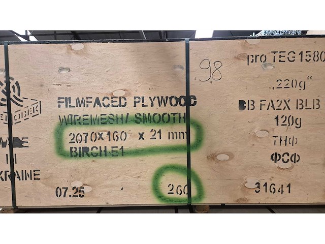 Multiplex lange stroken betonplex. 2070x160x21 - 260st - afbeelding 1 van  1