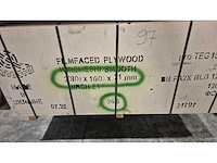 Multiplex lange stroken betonplex. 2070x160x21 - 265st - afbeelding 1 van  1