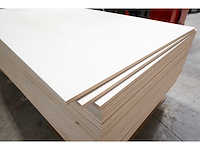 Multiplex populier 22mm 244x122 b/bb (25 platen) - afbeelding 2 van  6