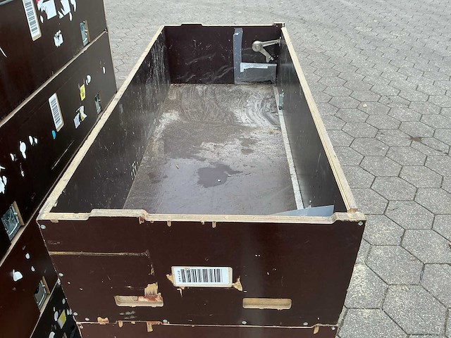 Multiplexhout - diverse interne transportmiddelen - afbeelding 3 van  4