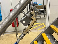 Multipond rvs normwagenlift en trilgoot op platform en met toebehoren - afbeelding 20 van  35