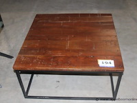 Mumbai salontafel 80x80cm in acasia distressed - afbeelding 1 van  1