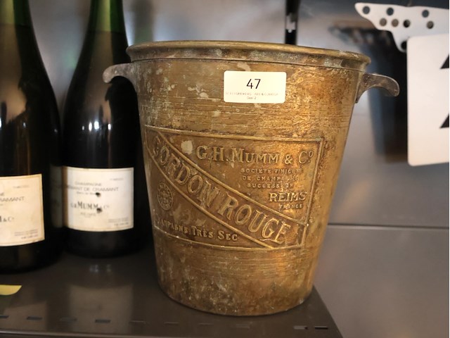 Mumm ijsemmer en vintage champagnes (x3) - afbeelding 2 van  7