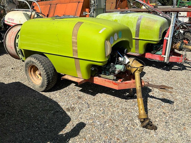 Munckhof getrokken spuitmachine - afbeelding 2 van  6