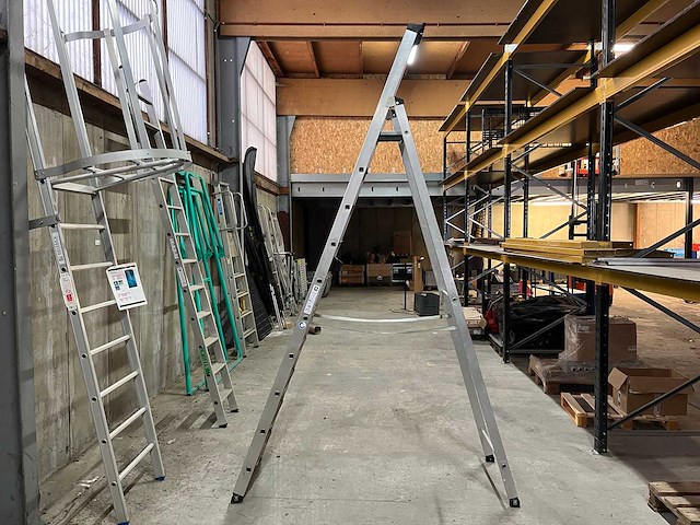 Munk - 40110 - ladder and stair - afbeelding 1 van  3