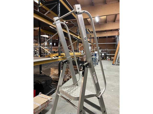 Munk - trapladder antisliptreden r13 - afbeelding 4 van  5
