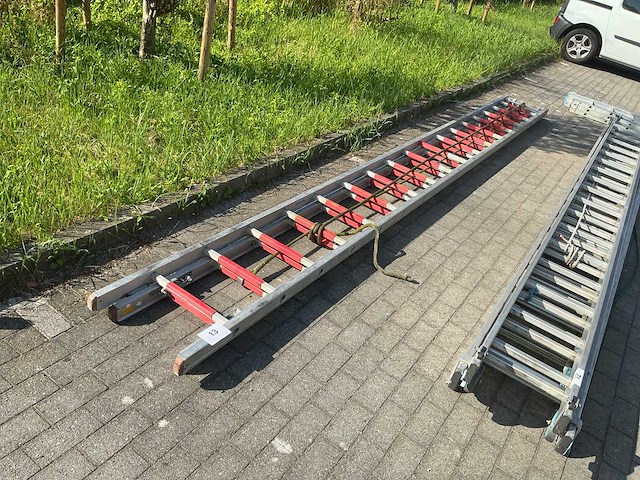 Munk-leitern schuifladder - afbeelding 1 van  4