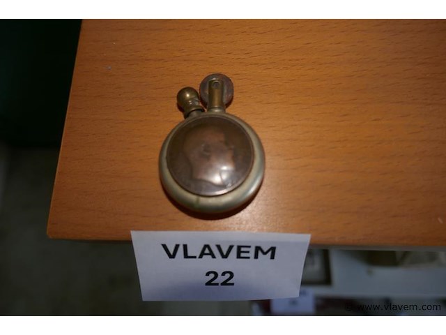 Munt op houder - afbeelding 1 van  2